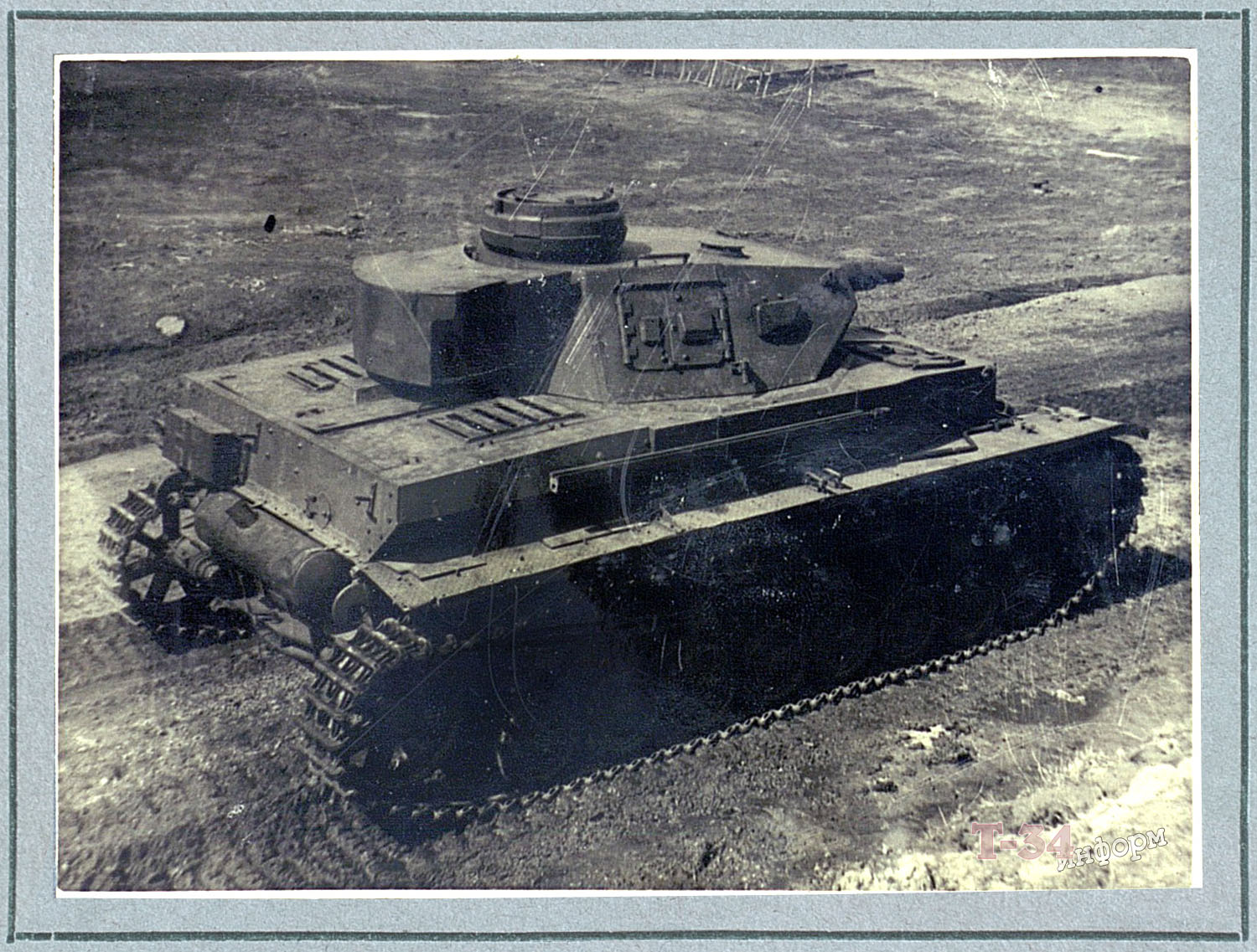 Первая а четвертая т. 4,75 Т. P 40 танк историческое фото. Зик тайп т 4.